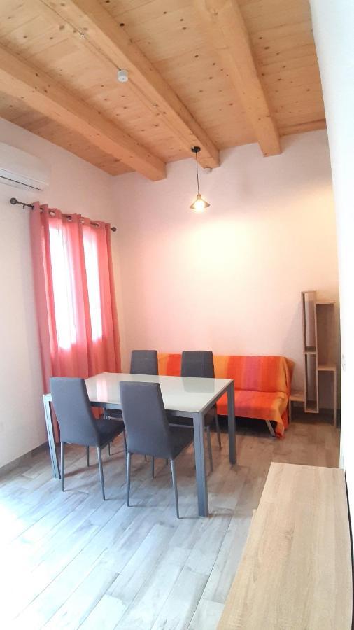 Casanuova Flat, City Center Olbia Buitenkant foto