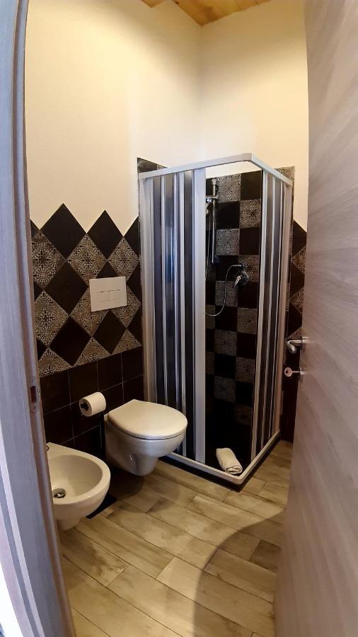 Casanuova Flat, City Center Olbia Buitenkant foto