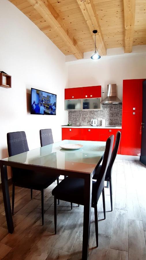 Casanuova Flat, City Center Olbia Buitenkant foto